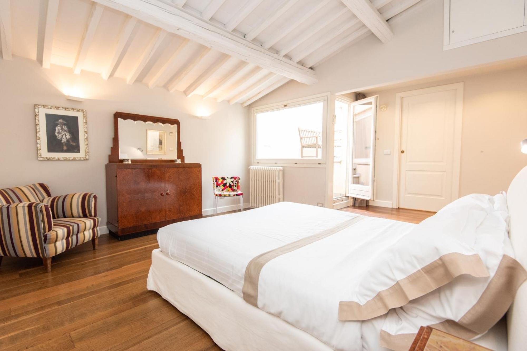 Giambologna Attic By Firenze Prestige Apartment ภายนอก รูปภาพ